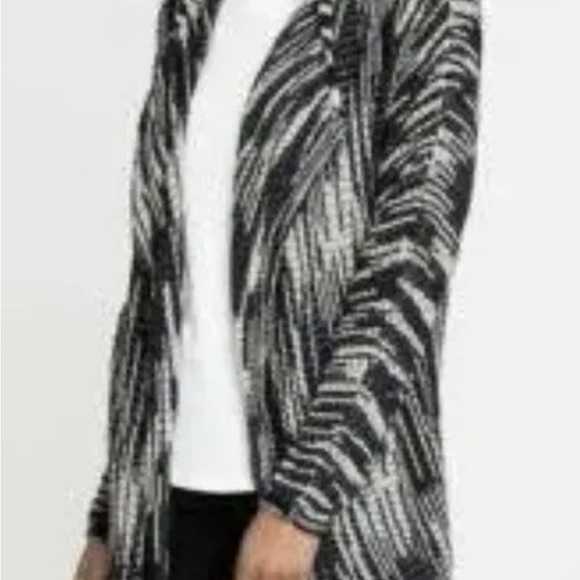 Nic + Zoe ENGRAVING CARDIGAN Drapey  Size PP Black White - Picture 3 of 8